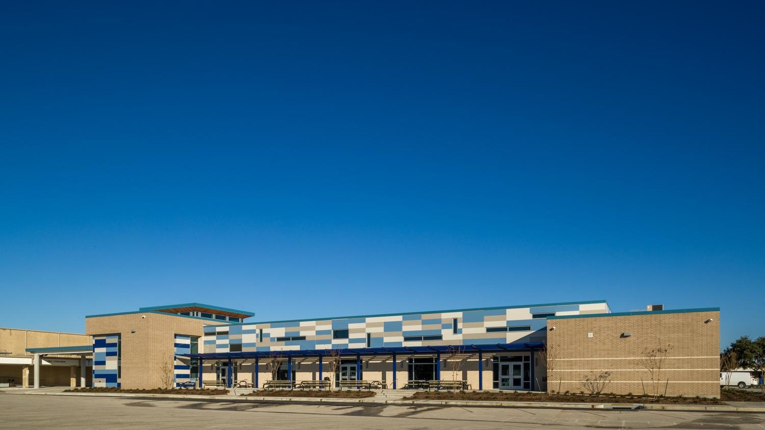 Ross Sterling High School - Bartlett Cocke